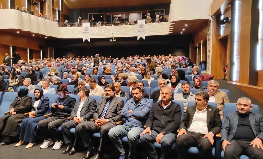 Kas Der Esenler’de Koltuk Değişmedi1
