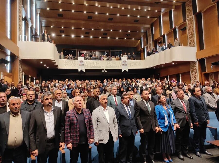 Kas Der Esenler’de Koltuk Değişmedi2