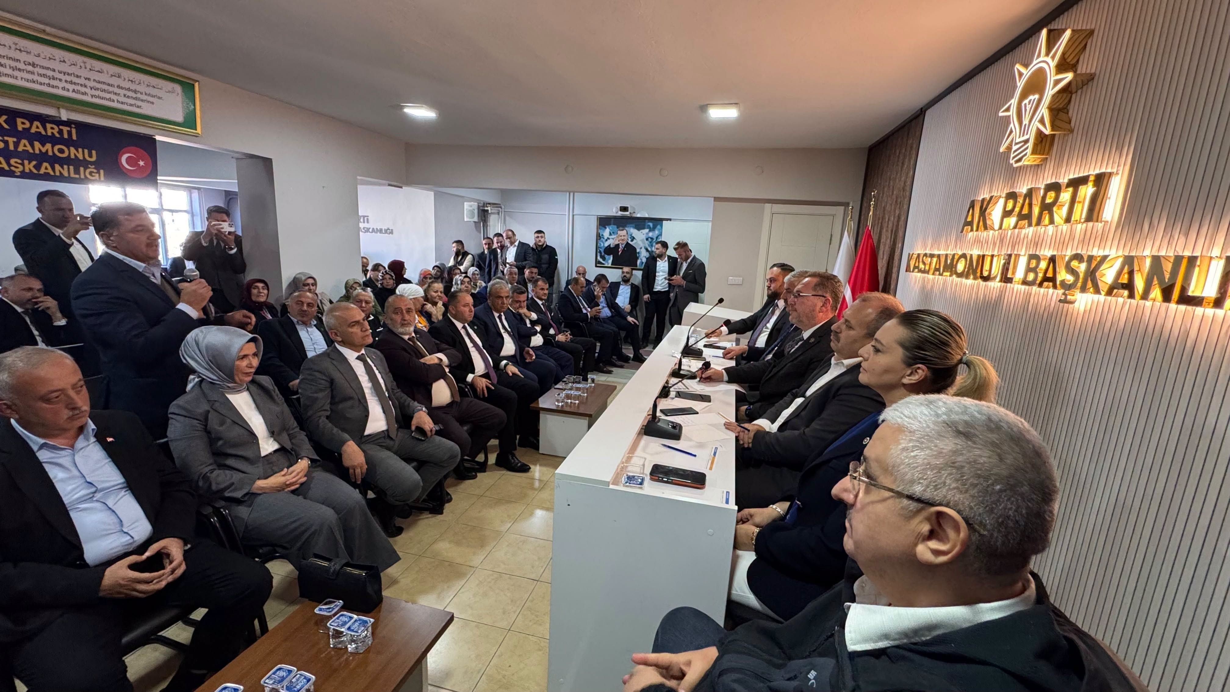 Kastamonu Ak Parti Teşkilatı Istişare Için Bir Araya Geldi (2)
