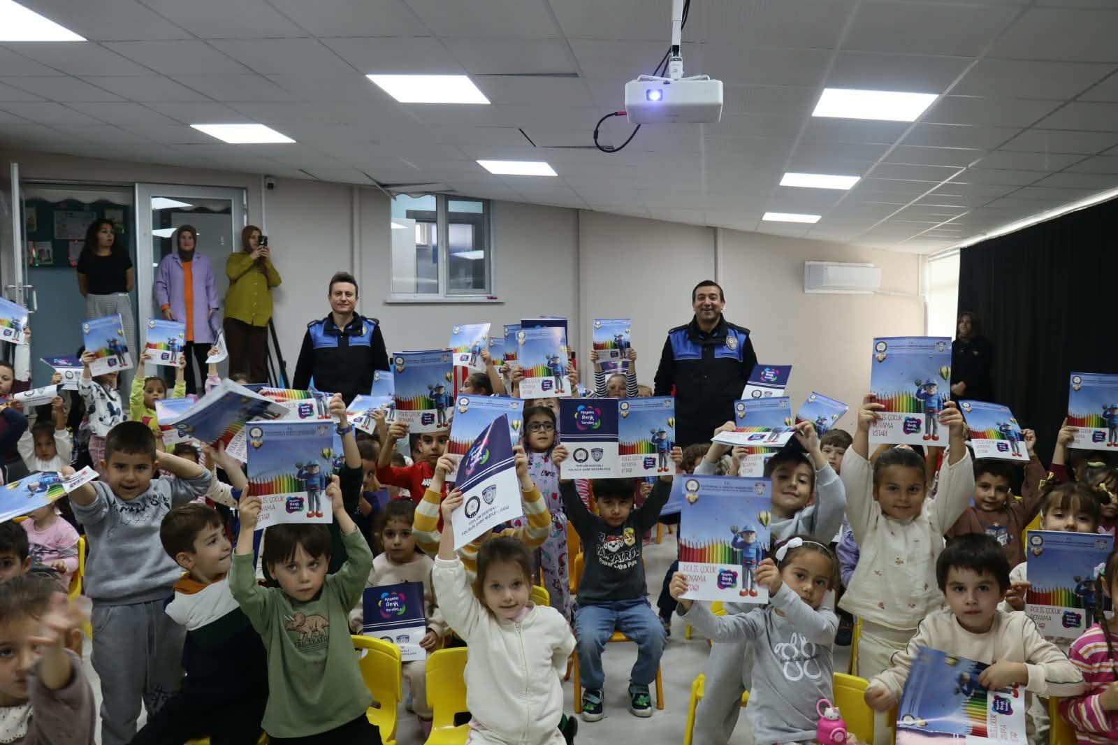Kastamonu Polisinden 737 Öğrenciye Güvenlik Eğitimi (2)