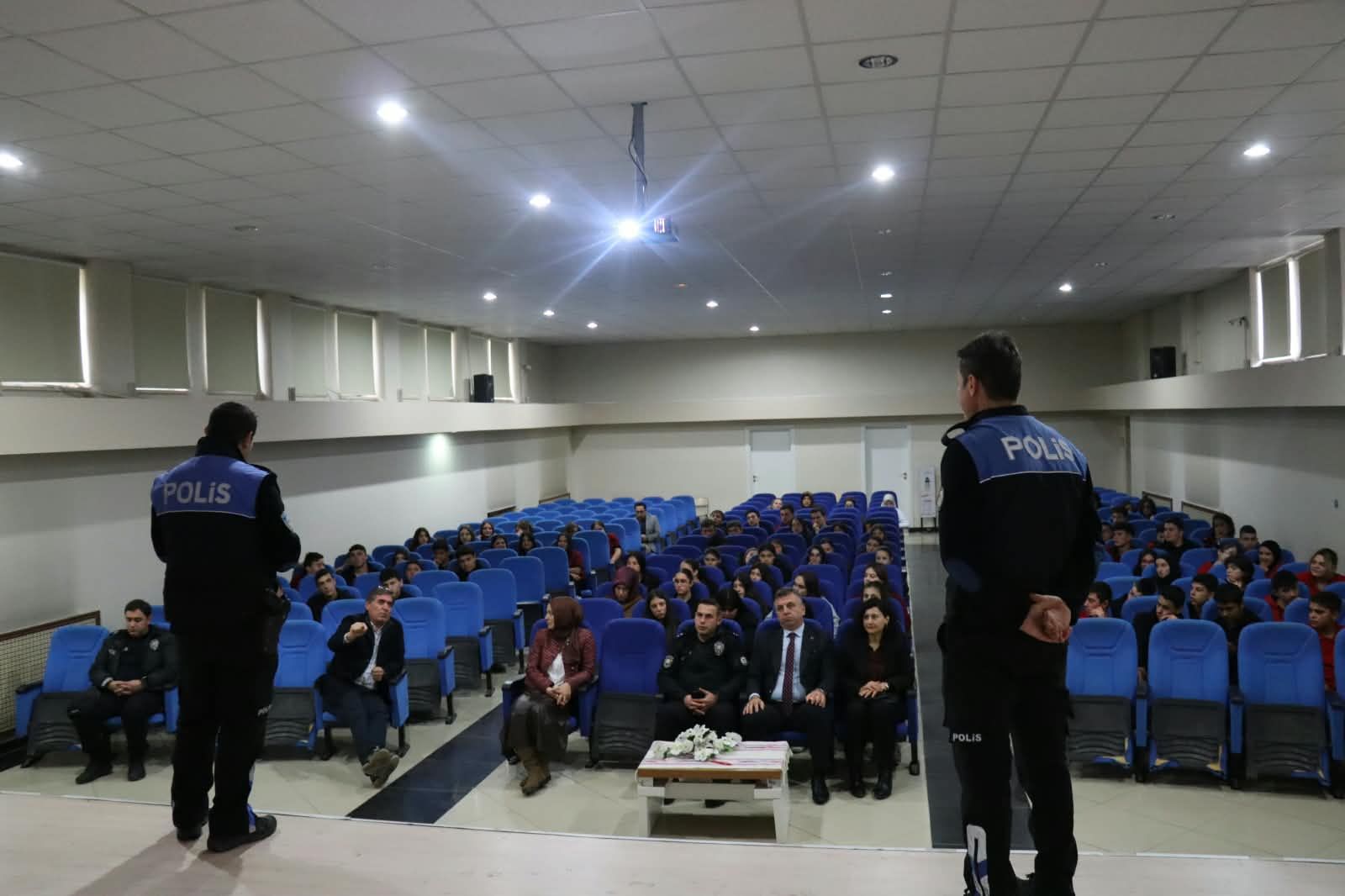 Kastamonu Polisinden 737 Öğrenciye Güvenlik Eğitimi (4)