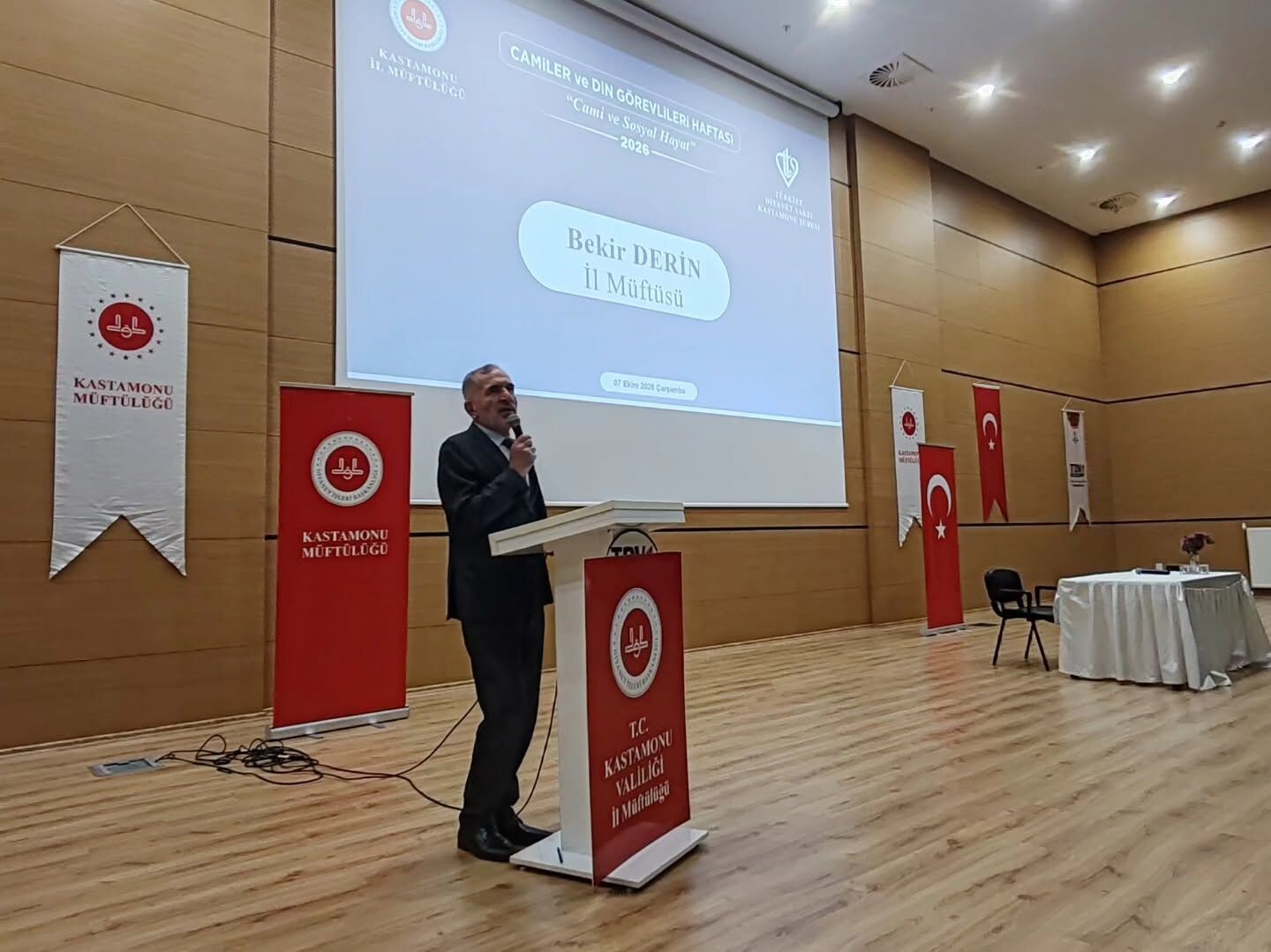 Kastamonu’da Camilerin Sosyal Hayattaki Rolü Konuşuldu (3)