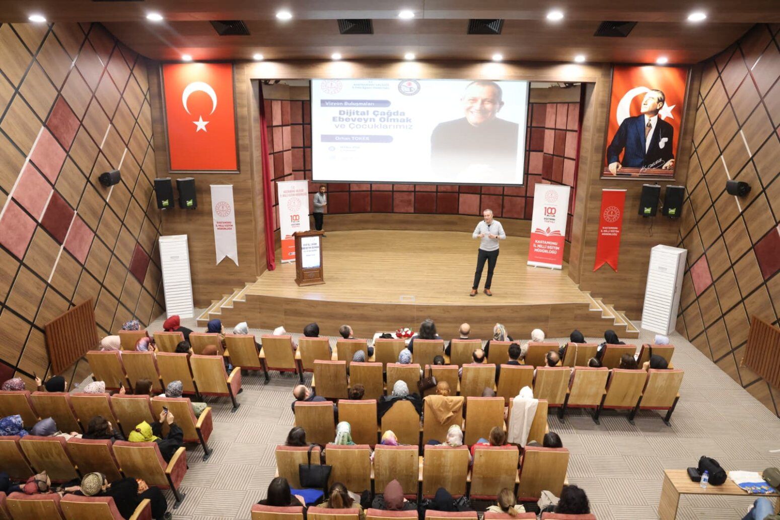 Kastamonu’da “Dijital Baba” Velilerle Buluştu (2)
