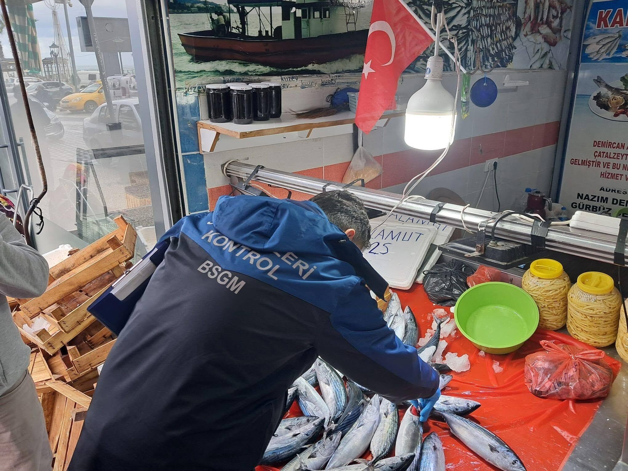 Kastamonu’da Su Ürünleri Satış Yerleri Denetlendi (1)