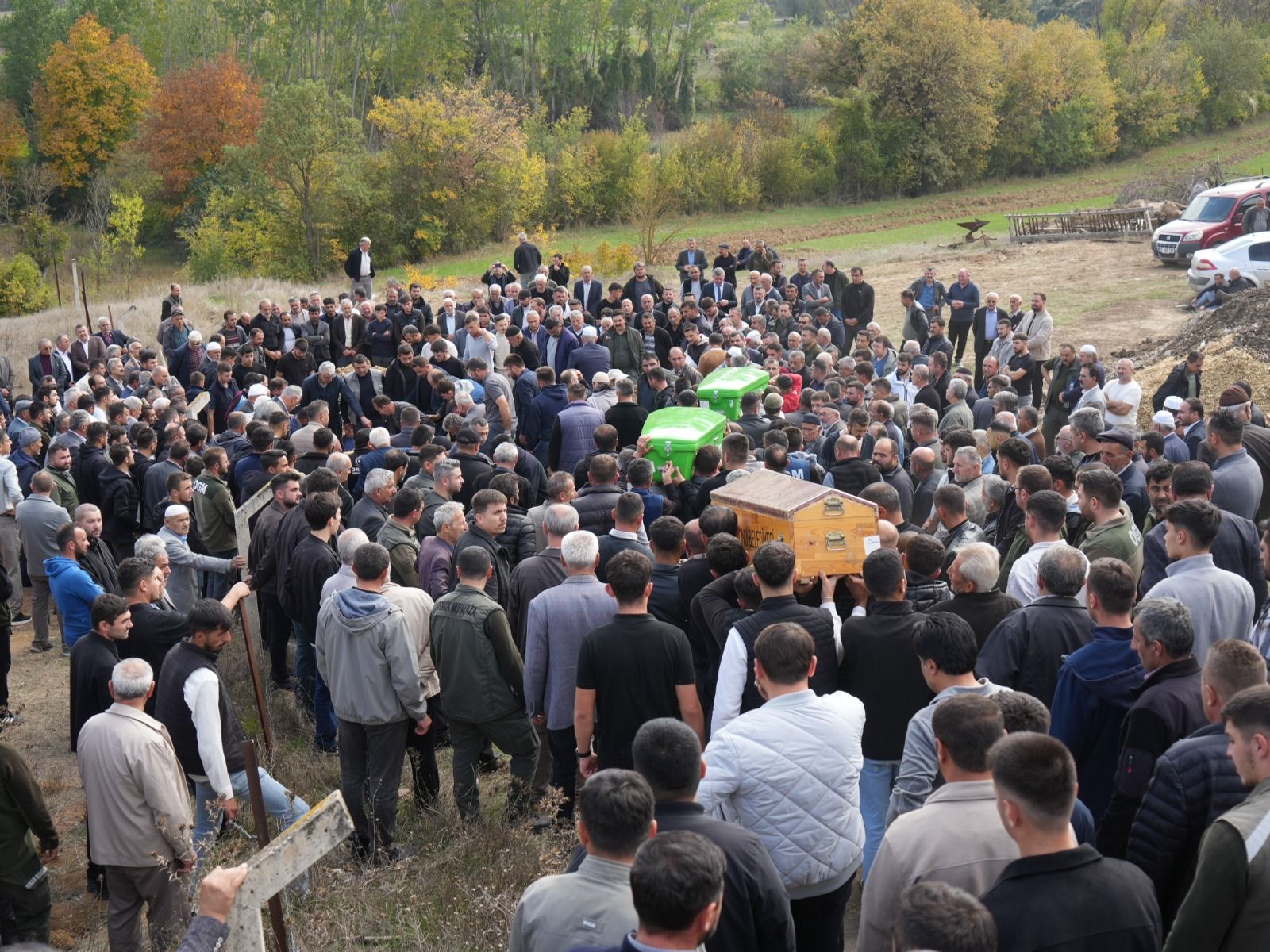Kastamonu'da Tarlada Öldürülen 4 Kişi Toprağa Verildi (1)