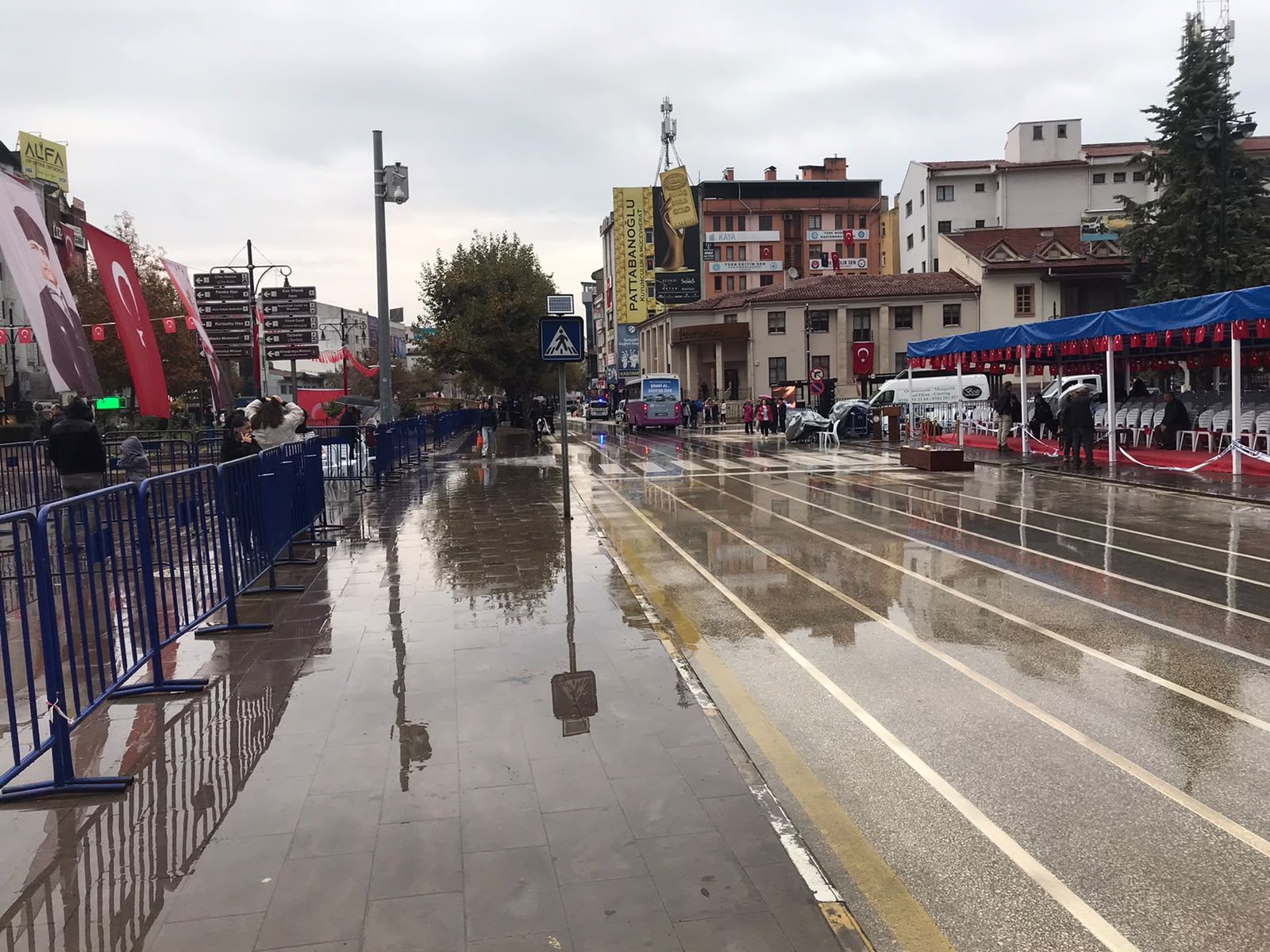Kastamonu’da Yağmur Nedeniyle 29 Ekim Programı Değişti (1)