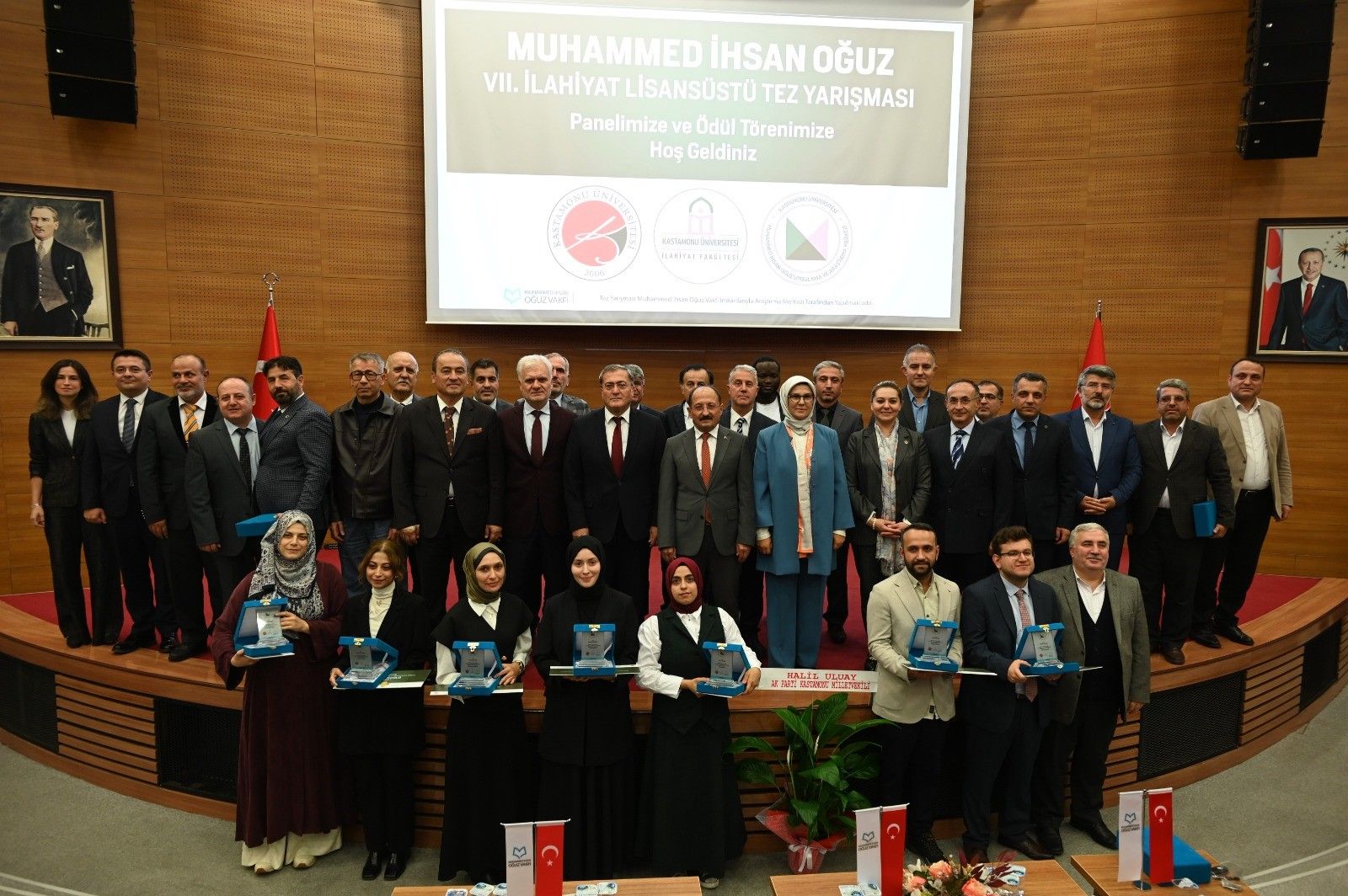 Kastamonu’da Yılın Başarılı Ilahiyat Tezleri Ödüllendirildi (1)