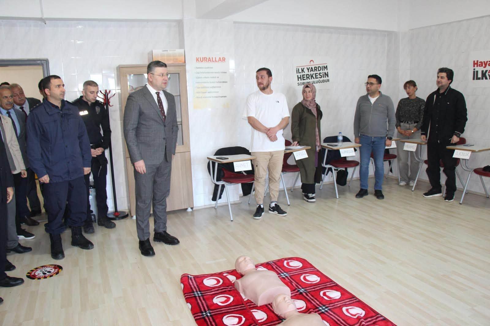 Kaymakam Uçar’dan Öğrencilere Gelecek Mesajı1
