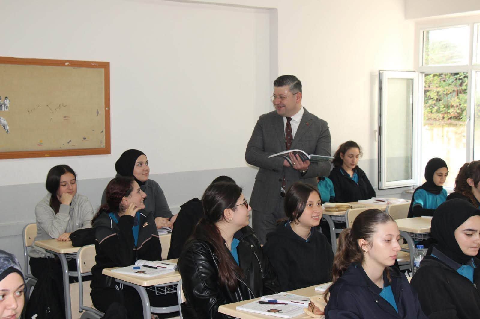 Kaymakam Uçar’dan Öğrencilere Gelecek Mesajı2