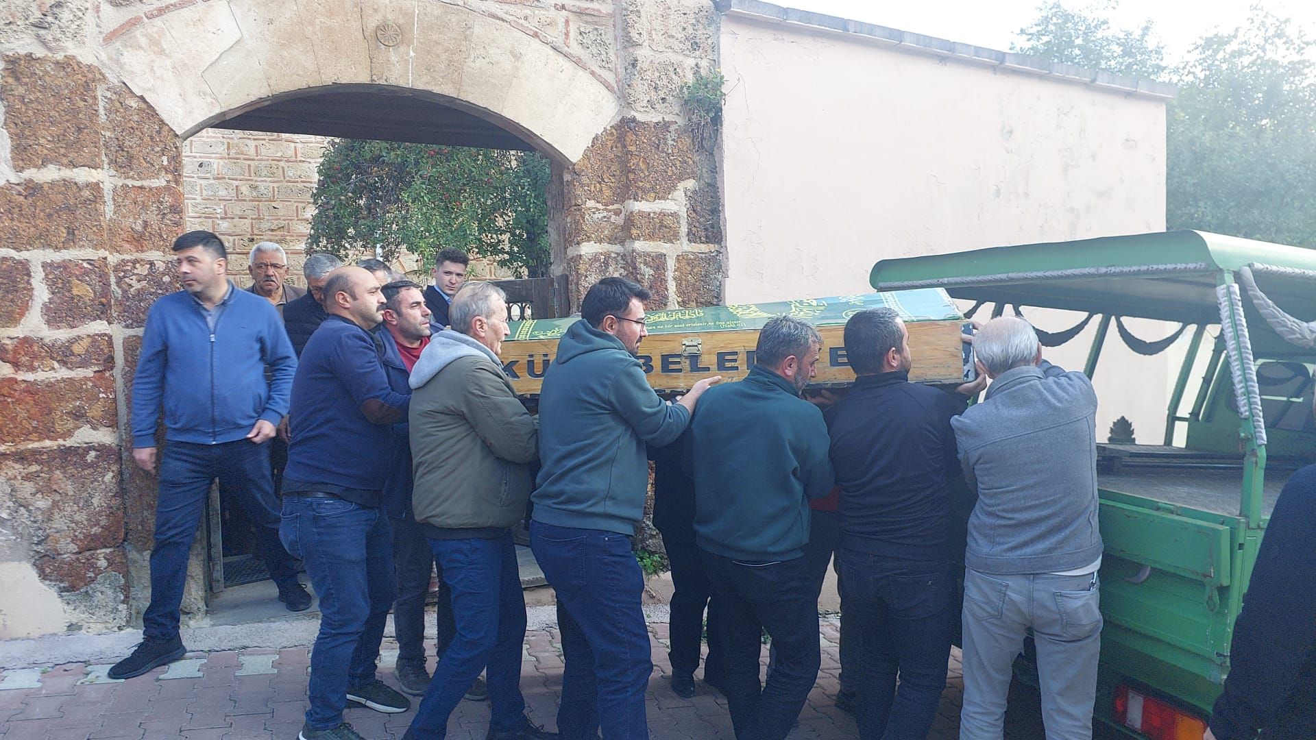 Küre’nin Bilgi Hazinesi Son Yolculuğuna Uğurlandı1