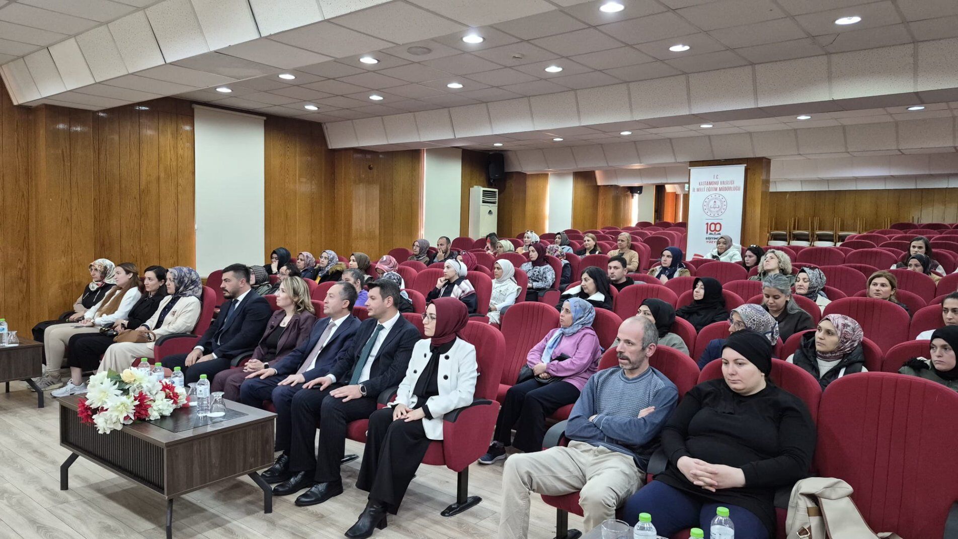 “Maarifin Kalbinde Oyun” Konferansına Velilerden Ilgi4