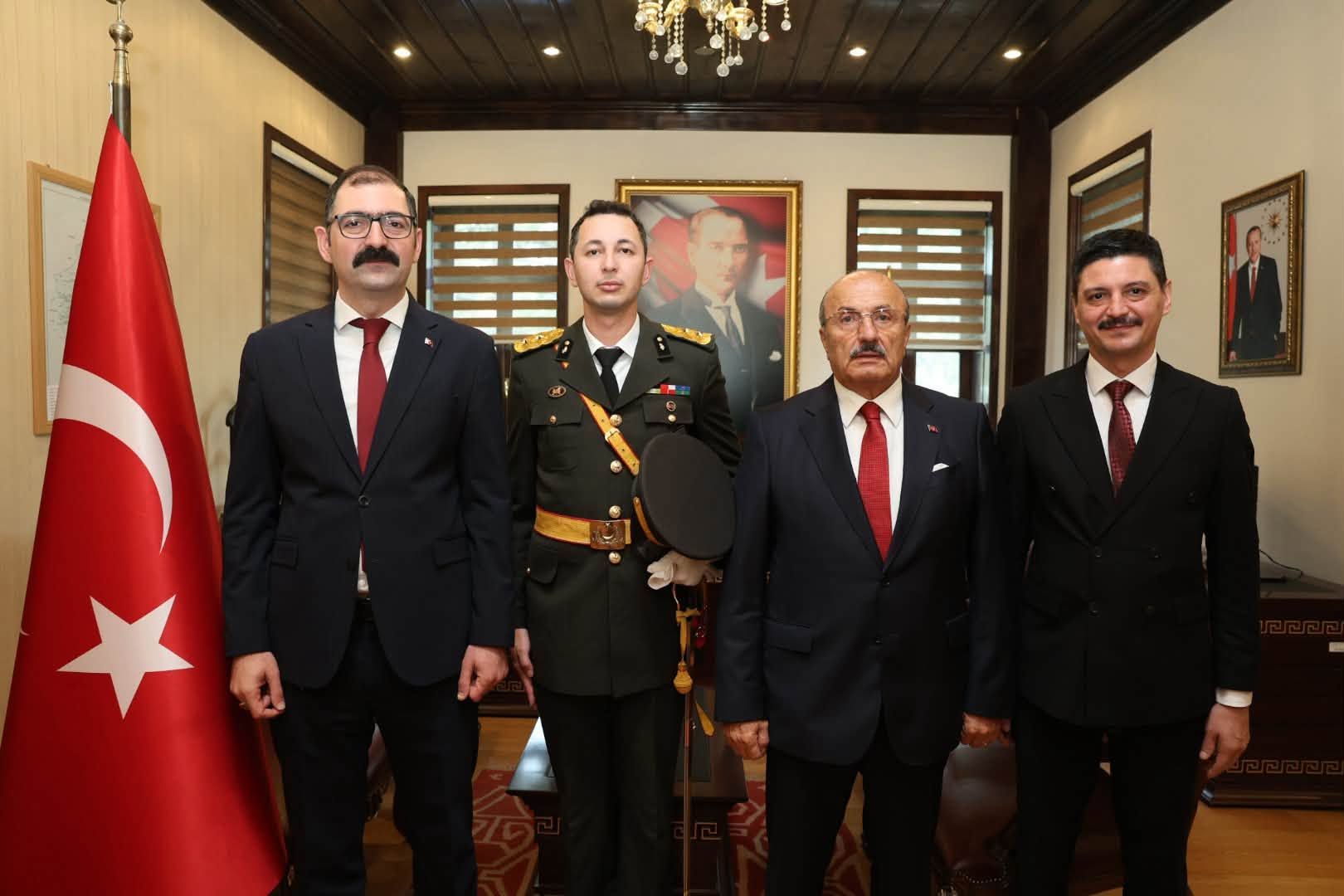 Taskopru Protokolu Cumhuriyet Bayrami Tebriklerini Kabul Etti (1)