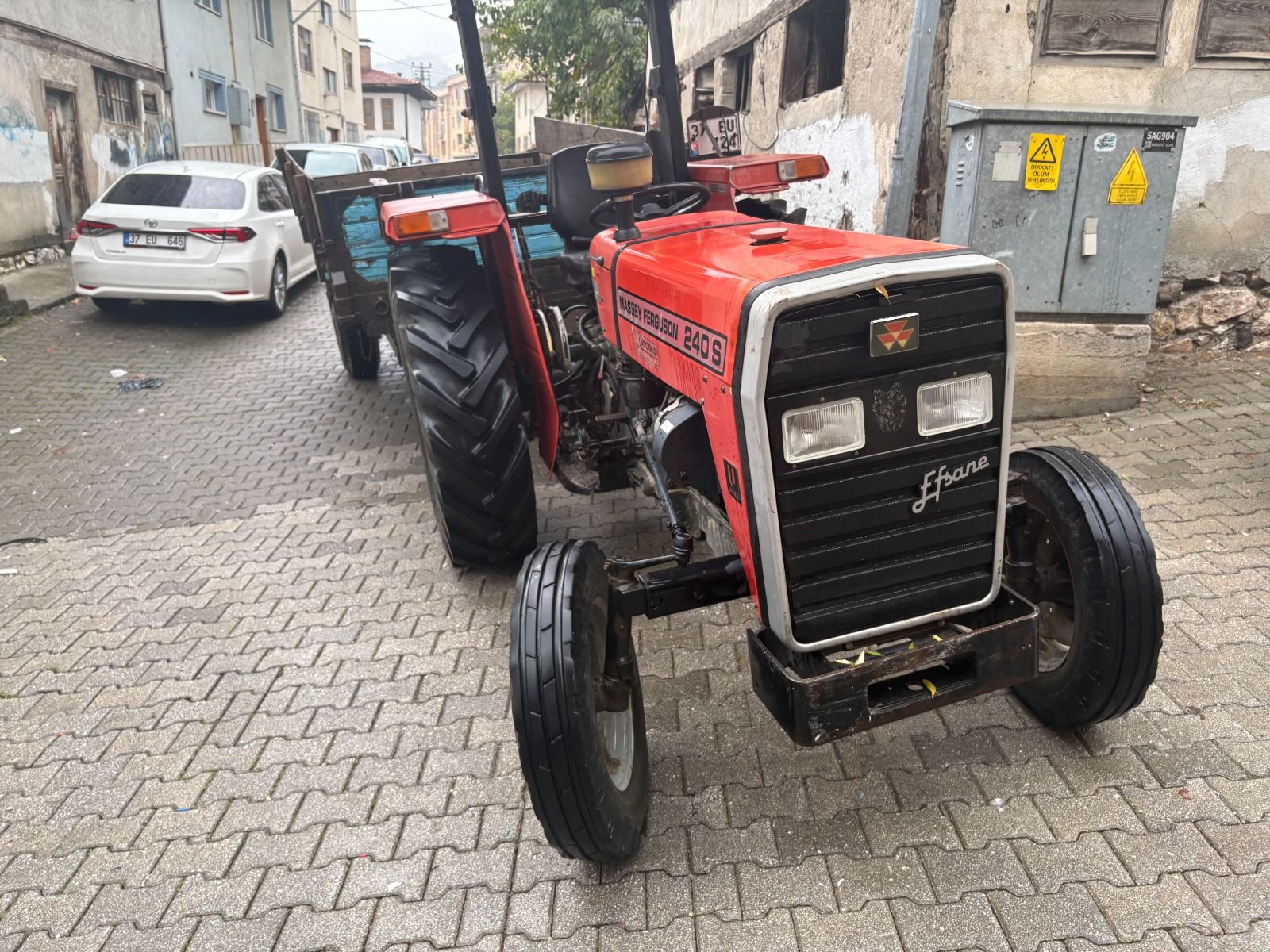 Tosya'da Otomobil Ile Traktör Çarpıştı 1 Yaralı (2)
