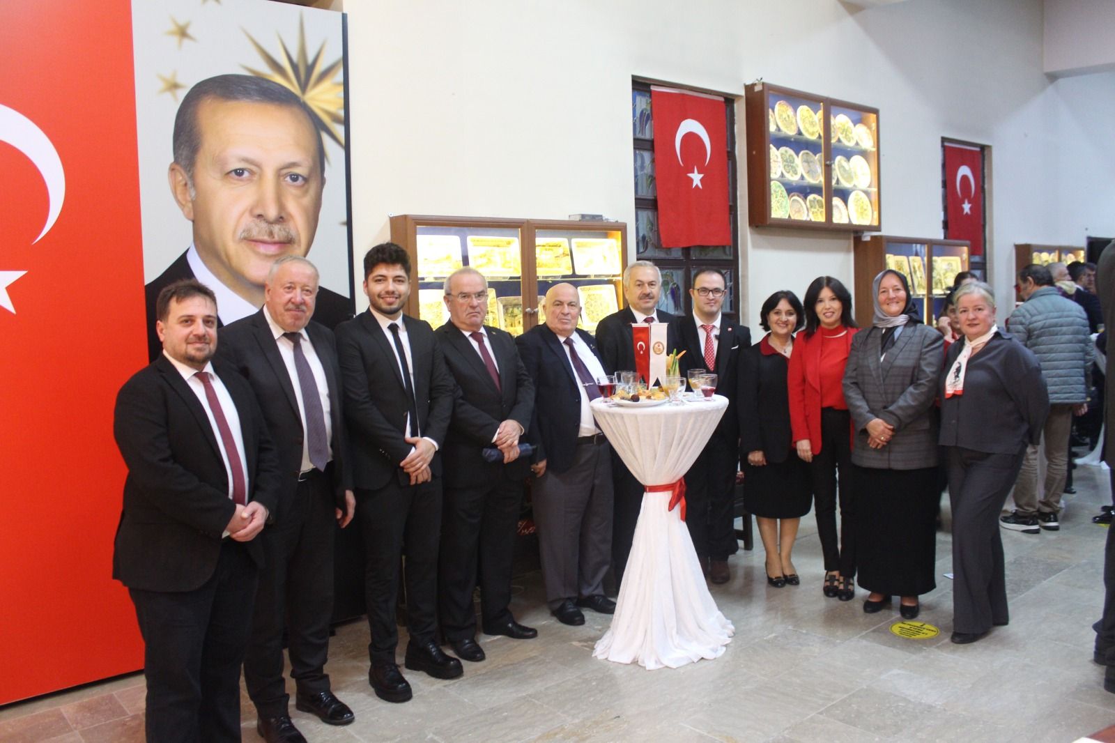 Vali Meftun Dallı'dan Cumhuriyet Bayramı'nda Birlik Mesajı